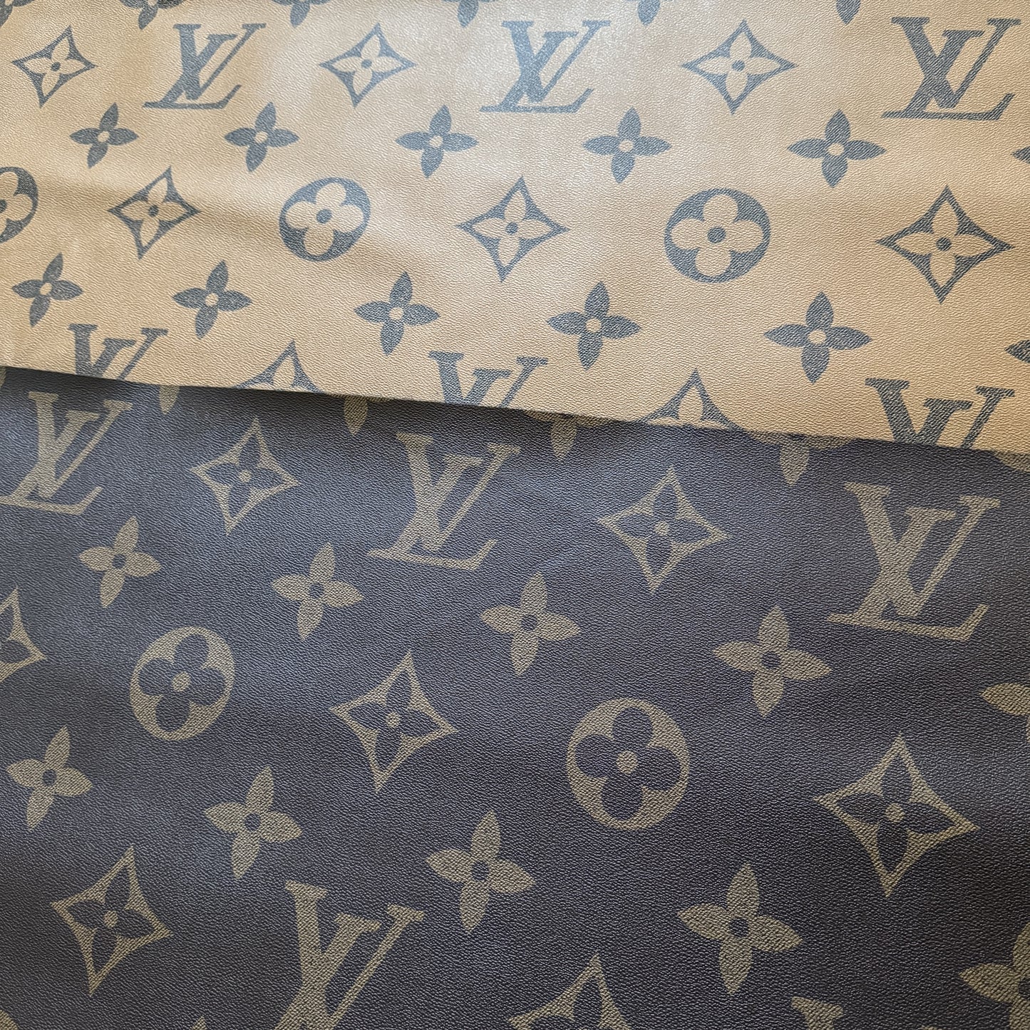 BIG LOGO LEATHER