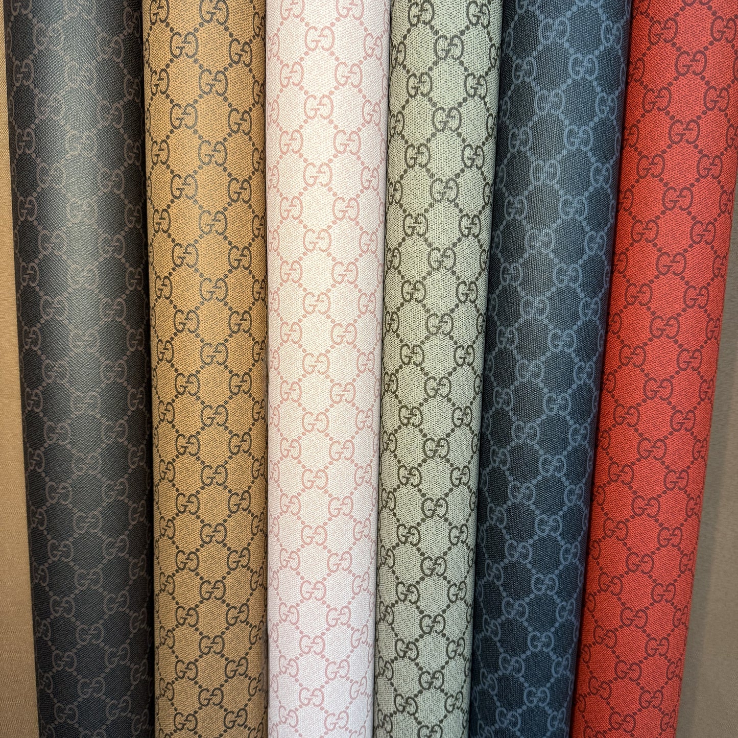 CLASSIC LEATHER