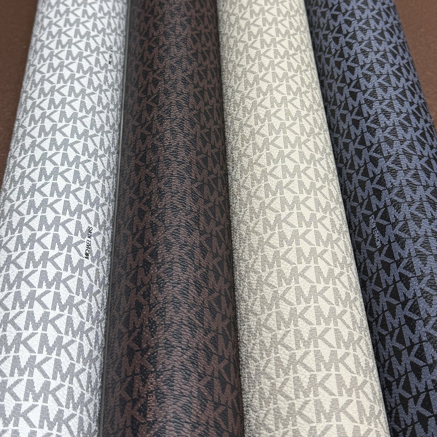 CLASSIC LEATHER