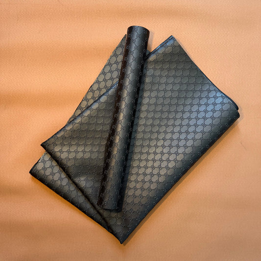 INWARD EMBOSSED LOGO LEATHER